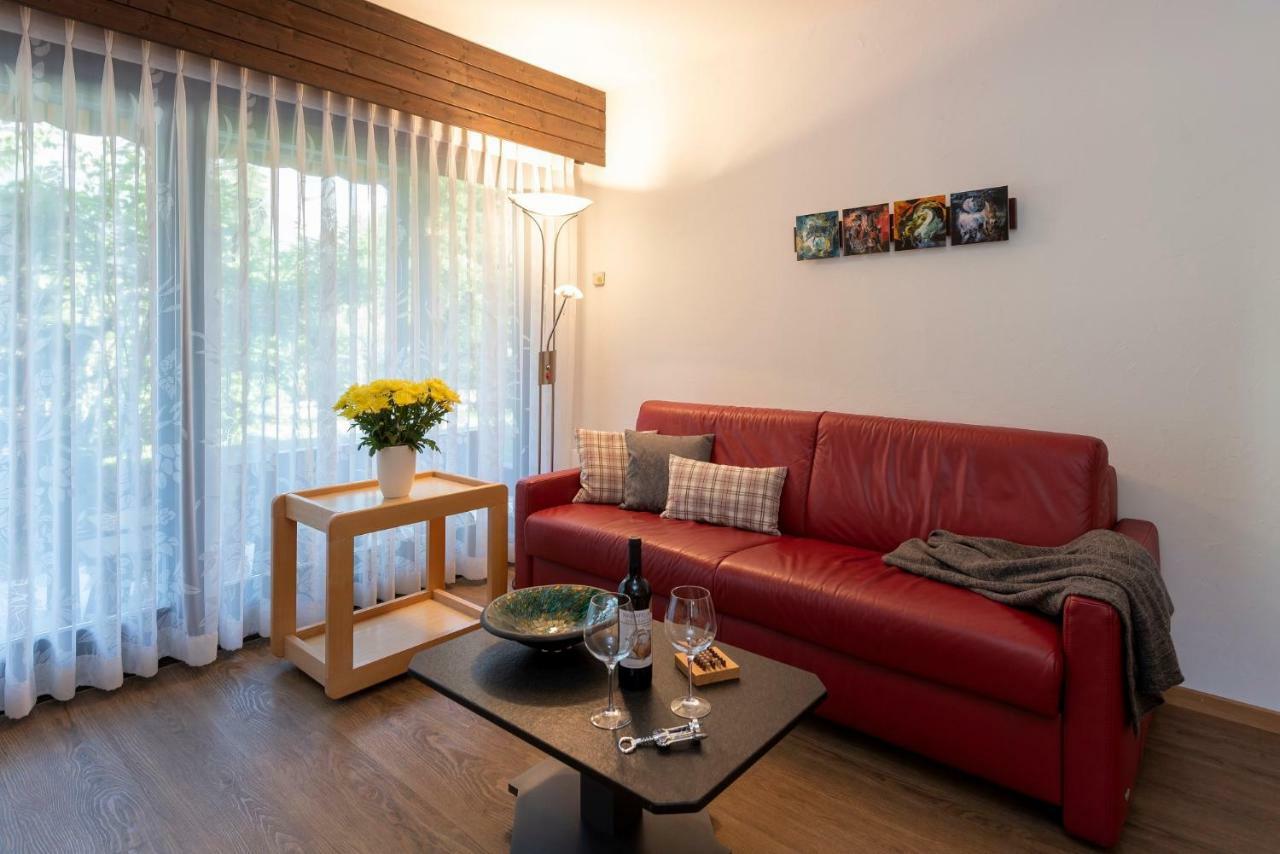 Zuhause In Den Alpen Ihre Ferienwohnung Mit Hallenbad Und Sauna Lenzerheide Ngoại thất bức ảnh