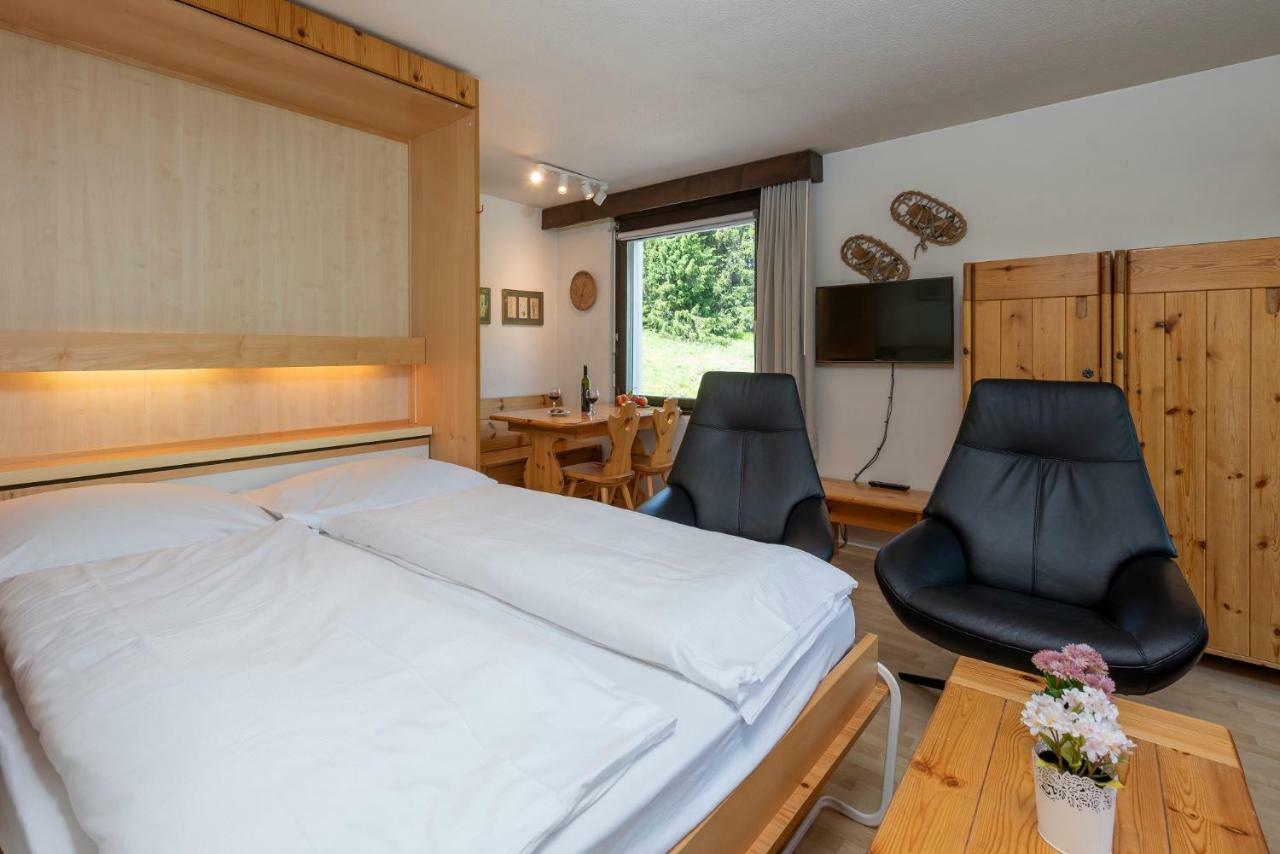 Zuhause In Den Alpen Ihre Ferienwohnung Mit Hallenbad Und Sauna Lenzerheide Ngoại thất bức ảnh